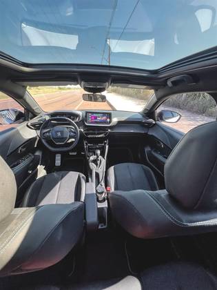 PEUGEOT 208 1.0 TURBO 200 FLEX STYLE CVT